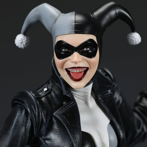 DC Harley Quinn (Batman: White Knight) 1:4 Scale Stealth Version by XM Studios -XM Studios - India - www.superherotoystore.com