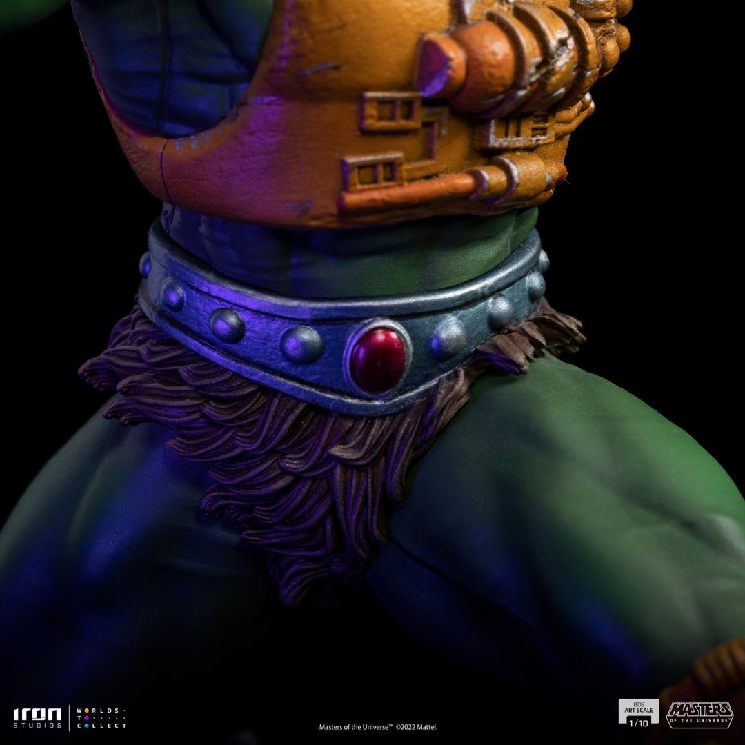 Man-At-Arms Masters of the Universe Statue by Iron Studios -Iron Studios - India - www.superherotoystore.com