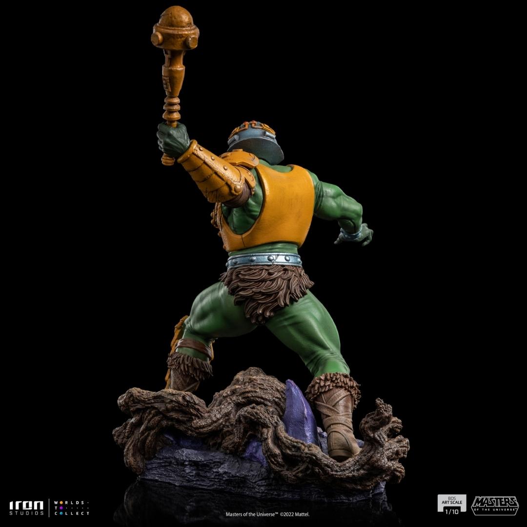 Man-At-Arms Masters of the Universe Statue by Iron Studios -Iron Studios - India - www.superherotoystore.com