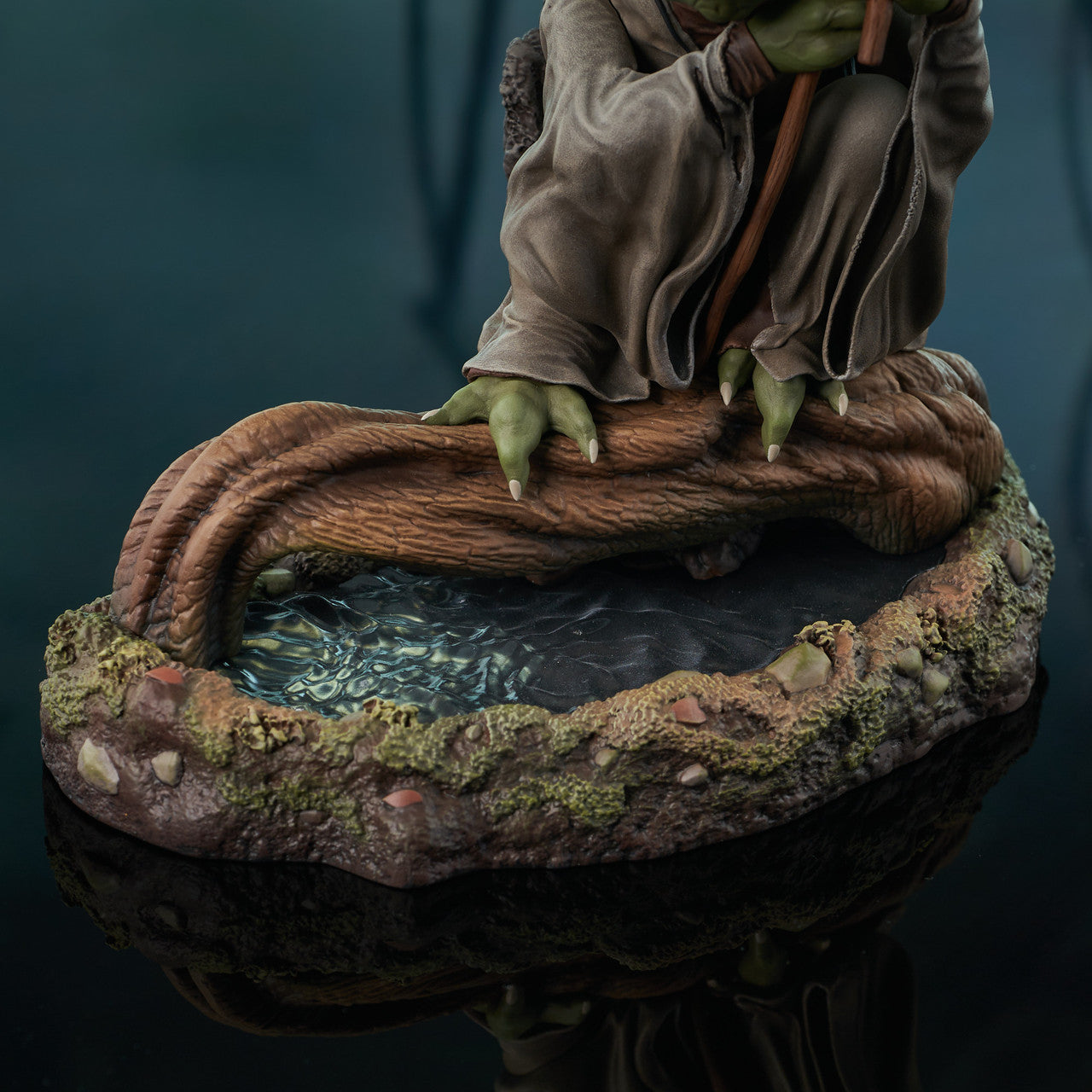 Star Wars: Return of the Jedi Yoda Milestones Statue by Diamond Gallery -Diamond Gallery - India - www.superherotoystore.com