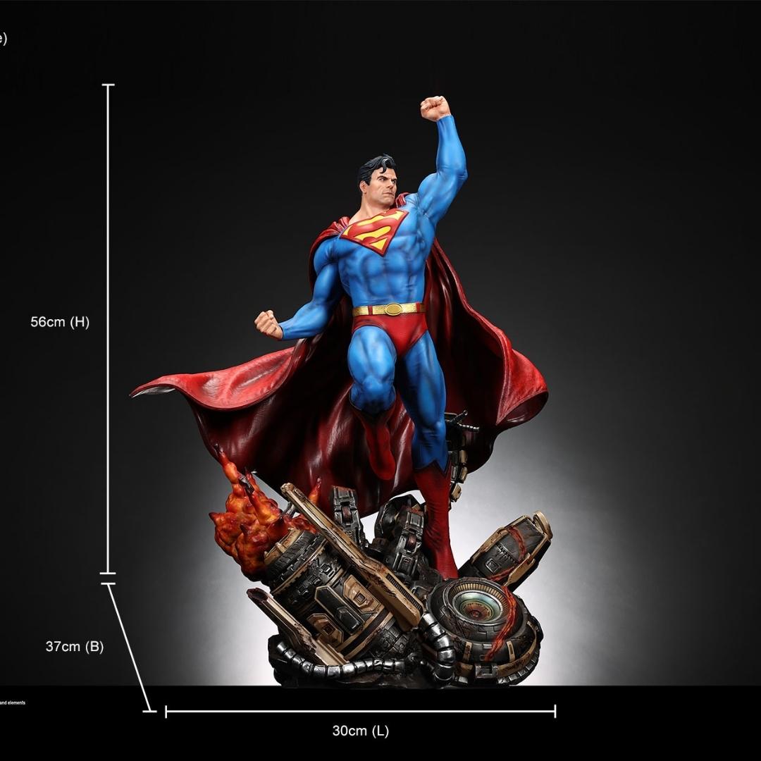 Superman Classic 1/6 Scale Statue by XM Studios -XM Studios - India - www.superherotoystore.com