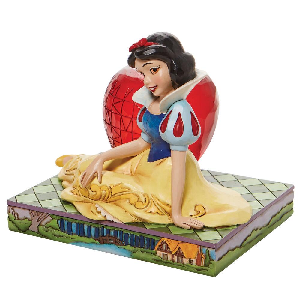 Snow White & Apple Figure by Enesco -Enesco - India - www.superherotoystore.com