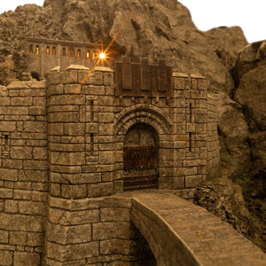 The Lord of the Rings Trilogy - Helm's Deep Environment Statue by Weta Workshop -Weta Workshop - India - www.superherotoystore.com