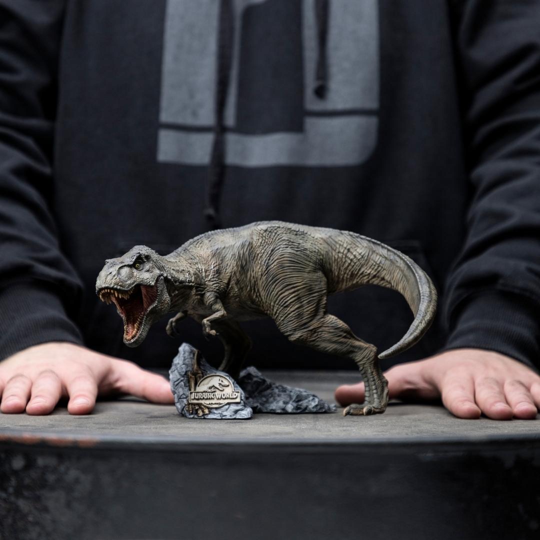 T-Rex Jurassic World Icons Statue by Iron Studios -Iron Studios - India - www.superherotoystore.com