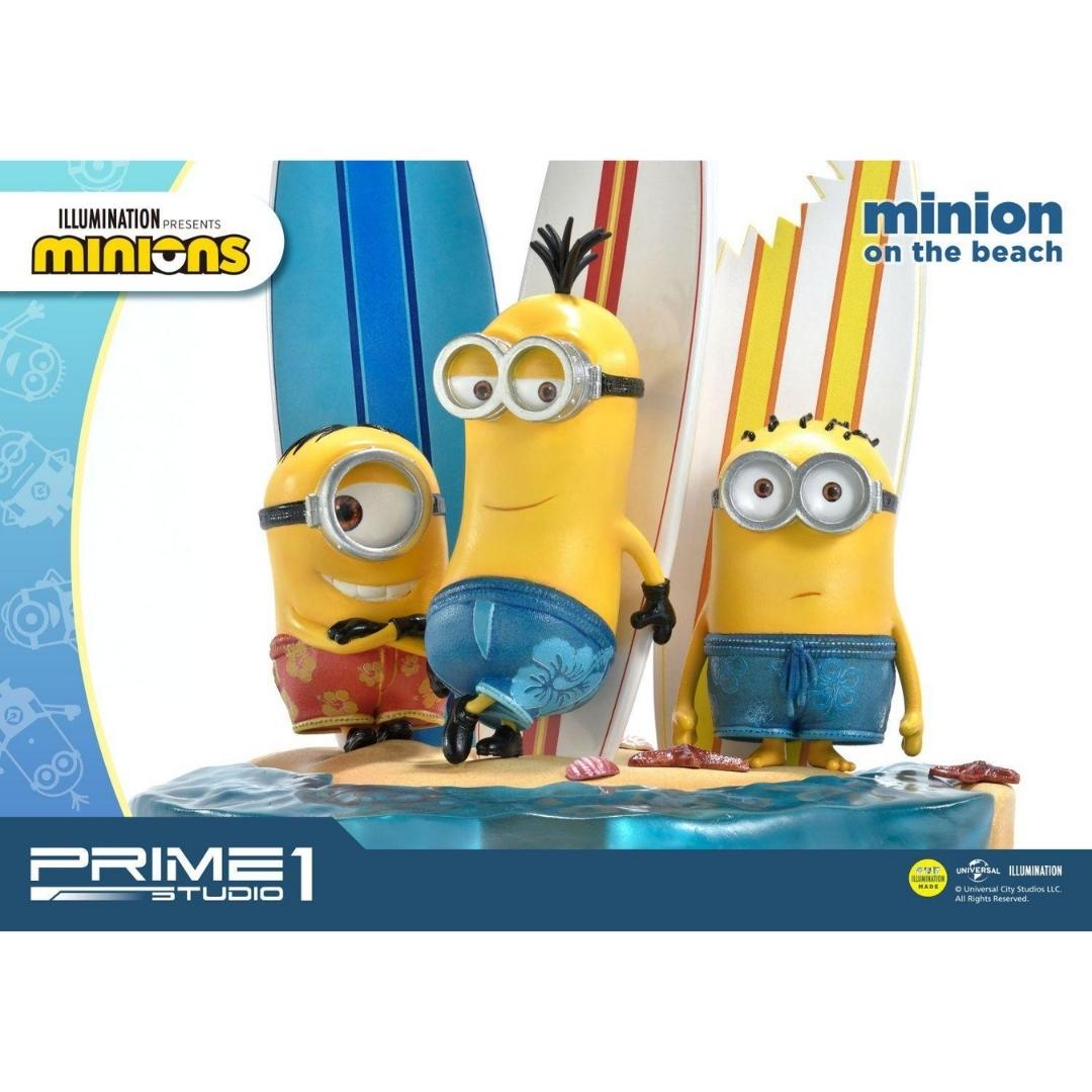 Minions On The Beach Diorama by Prime 1 Studio -Prime 1 Studio - India - www.superherotoystore.com