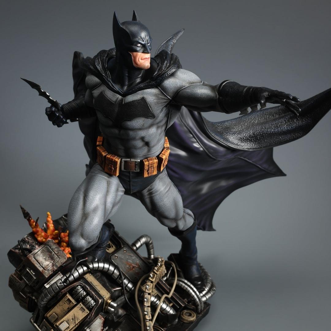 Batman Classic Series 1:4 Scale Statue by XM Studios -XM Studios - India - www.superherotoystore.com