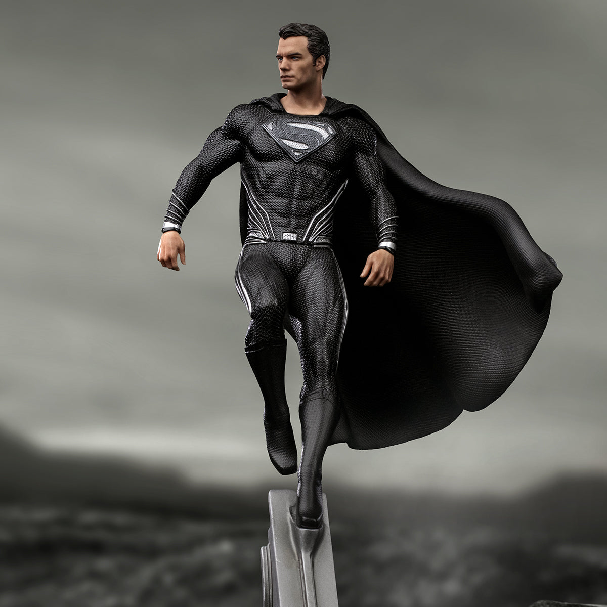 Superman Black Suit Art Scale 1/10 – Zack Snyder’s Justice League by Iron Studios -Iron Studios - India - www.superherotoystore.com